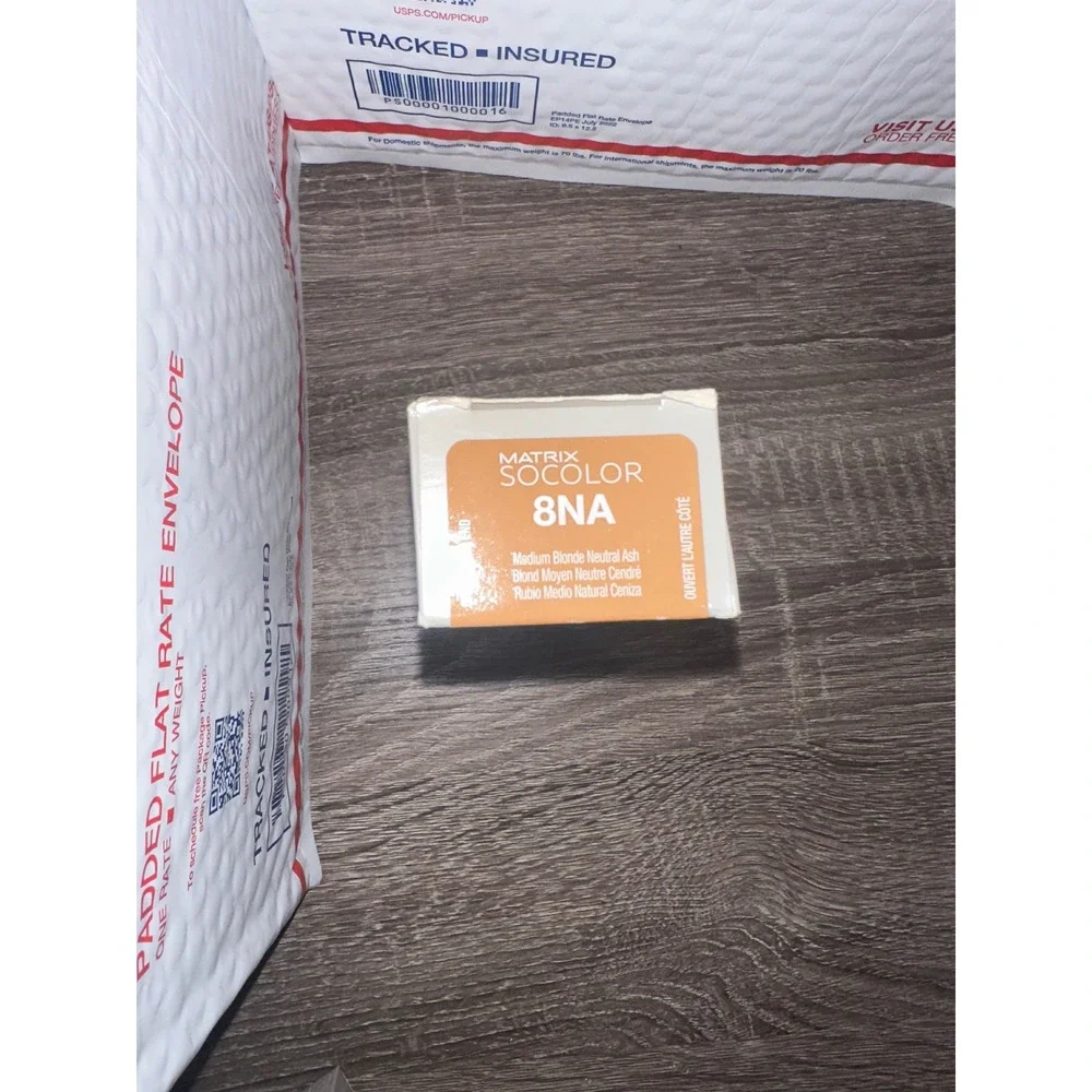 Matrix SOCOLOR Permanent Cream Hair Color 8NA Medium Blonde Neutral Ash care